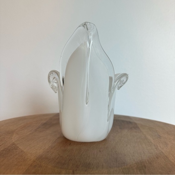 Murano Style White and Clear Tulip Vase Votive Candle Holder  Handmade in Italy - Picture 3 of 14